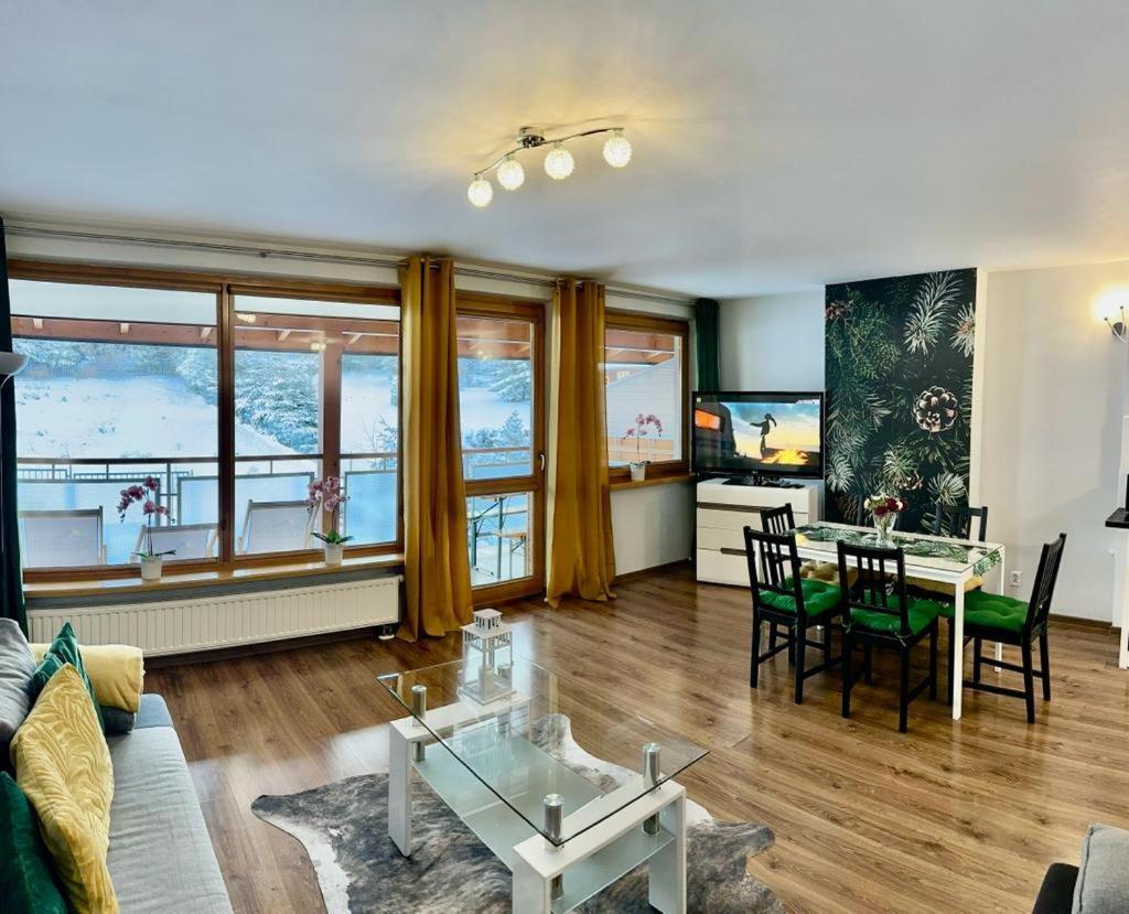 Morskie Oko Apartamentyzakopianskie Basen Sauna Jacuzzi Apartment